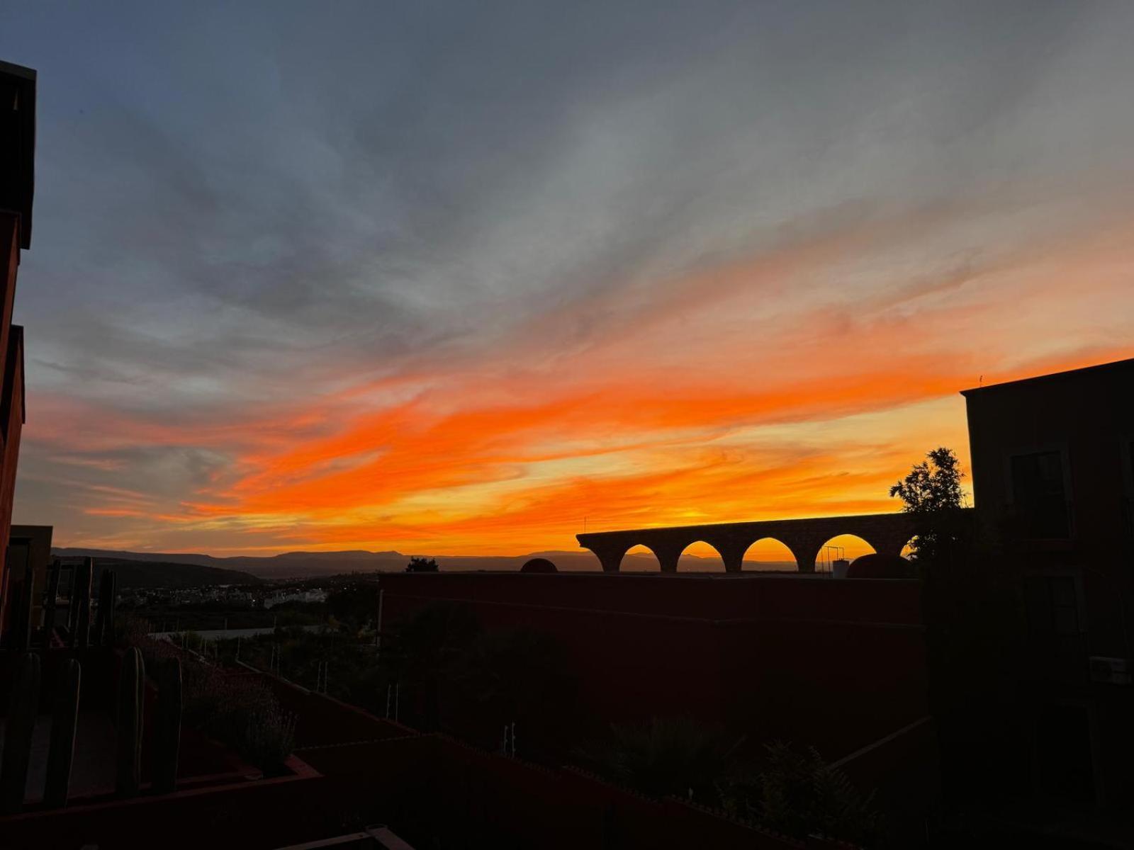 Luna200 San Miguel de Allende